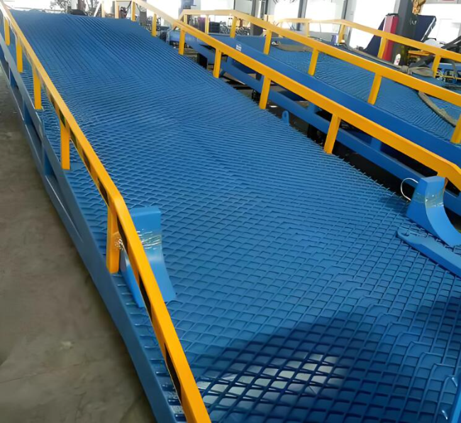 石阡移动式液压登车桥